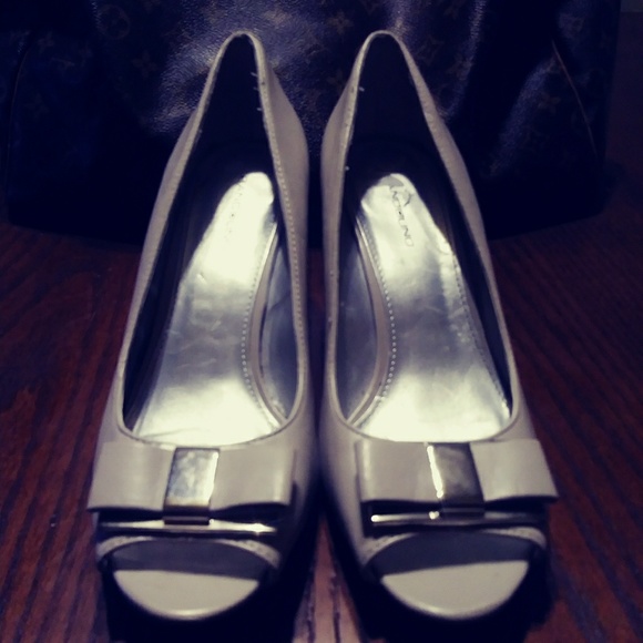 Bandolino Shoes - Bandolino wedges